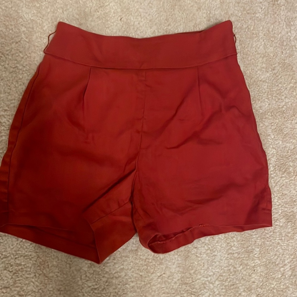 Express High Waist Shorts Color Rust size 0
